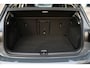 Volkswagen Golf 1.0 eTSI Life Business