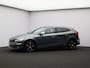 Volvo V40 2.0 T4 Business Sport R-Design / Standkachel / Pan. dak / Leder / Park Pilot / Stoelverwarming
