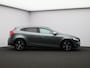 Volvo V40 2.0 T4 Business Sport R-Design / Standkachel / Pan. dak / Leder / Park Pilot / Stoelverwarming