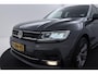 Volkswagen Tiguan 1.5 TSI ACT Highline Business R-Line | Panoramadak | CarPlay | Digital Cockpit | Navigatie | Adap. Cruise |