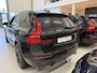 Volvo XC60 2.0 T6 Plug-in hybrid AWD Plus Black Edition|Panoramadak|Trekhaak|Apple CarPlay|