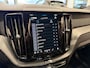 Volvo XC60 2.0 T6 Plug-in hybrid AWD Plus Black Edition|Panoramadak|Trekhaak|Apple CarPlay|