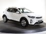 Kia Stonic 1.0 T-GDi MHEV DynamicPlusLine | vanaf € 349,- per maand | Stoel/Stuurwielverwarming | Keyless | Navigatie | Achteruitrijcamera | Climate control