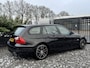 BMW 3-Serie Touring 320i Aut. Executive Clima|Cruis|PDC Zwart Metallic