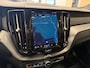 Volvo XC60 2.0 T6 Plug-in hybrid AWD Plus Black Edition | Panoramadak | Trekhaak | Apple CarPlay |