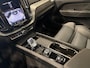 Volvo XC60 2.0 T6 Plug-in hybrid AWD Plus Black Edition | Panoramadak | Trekhaak | Apple CarPlay |