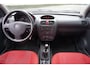 Opel Corsa 1.4-16V Sport Airco / Elektr. ramen / Apk t/m 17-11-2026