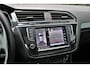 Volkswagen Tiguan 2.0 TSI 4Motion R-line Pano  VirtualCockpit Head-up Standkachel ACC 360-camera
