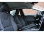 Volvo V40 Cross Country T3 Edition+ | Trekhaak | Verwarmbare Voorstoelen | Cruise Control | Navigatie | Bluetooth Telefonie & Multimedia | Lichtmetalen Velgen | Climate Control