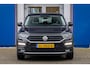 Volkswagen T-Roc 1.5 TSI Style | Trekhaak | Cruise adaptief | Apple Carplay/Android Auto | Navigatiesysteem | Parkeersensoren | | Achterbank in delen neerklapbaar | Bluetooth telefoonvoorbereiding | Cruise control adaptief
