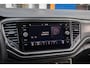 Volkswagen T-Roc 1.5 TSI Style | Trekhaak | Cruise adaptief | Apple Carplay/Android Auto | Navigatiesysteem | Parkeersensoren | | Achterbank in delen neerklapbaar | Bluetooth telefoonvoorbereiding | Cruise control adaptief