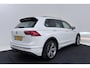 Volkswagen Tiguan 1.5 TSI ACT Highline Business R-line | Panoramadak | Digitaal dashboard | Trekhaak