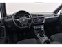 Volkswagen Tiguan 1.5 TSI ACT Highline Business R-line | Panoramadak | Digitaal dashboard | Trekhaak