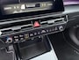 Kia Niro EV Edition Advanced 64.8 kWh Dodehoeksensoren | Stoelverwarming | Stuurverwarming | Navigatie | Apple Carplay & Android Auto enz.