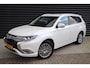 Mitsubishi Outlander 2.4 PHEV Intense Trekhaak, PDC