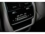 BMW X7 xDrive40i High Executive | Sky Lounge Panoramadak | Executive Drive Pro | Achterasbesturing | CoPilot Pack | Harman Kardon Sound | Stoelventilatie |  Interieurvoorverwarming |