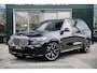 BMW X7 xDrive40i High Executive | Sky Lounge Panoramadak | Executive Drive Pro | Achterasbesturing | CoPilot Pack | Harman Kardon Sound | Stoelventilatie |  Interieurvoorverwarming |