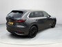 Mazda CX-80 2.5 e-SkyActiv PHEV Homura Plus | 7 persoons | Full Option |Demo korting | Panorama dak | 360 camera| Stoelgeheugen | Stoel koeling en verwarming | Elektrische achterklep | Bose | Dode hoeksensoren |