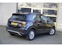 Volkswagen T-Cross 1.0 TSI Life BJ2020 Lmv 16" | Led | Pdc | Navi | App-Connect | Climate control | Cruise control | Verwarmde voorstoelen | Getint glas