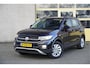 Volkswagen T-Cross 1.0 TSI Life BJ2020 Lmv 16" | Led | Pdc | Navi | App-Connect | Climate control | Cruise control | Verwarmde voorstoelen | Getint glas