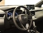 Toyota Corolla Cross Hybrid 140 Active - TREKHAAK 750 KG GEREMD - CLIMATE CONTROL - ADAPTIEVE CRUISE CONTROL - APPLE CARPLAY/ANDROID AUTO - NAVIGATIE - CAMERA - LED KOPLAMPEN - LICHTMETALEN VELGEN 17 INCH