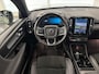 Volvo XC40 Recharge P8 AWD R-Design | Achteruitrijcamera | Apple Carplay/Android Auto | Verwarmde achterbank | Stuurverwarming | Extra getint glas | Cruise control adaptief |