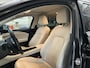 Mazda 6 2.5 SkyActiv-G 194 Luxury , Automaat, Trekhaak, Schuifdak, Wit Leder, Stoel/Stuurverwarming, 360 Camera, Navi, Clima, Adap.Cruise, Apple Carplay, Android Auto, LKA, HUD, PDC,