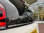 Volkswagen Up! 1.0 BMT high up! / Camera / Cruise control / Climate / Stoelverwarming / Parkeerhulp A