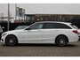 Mercedes-Benz C-klasse Estate 450 (43) AMG 4MATIC NIGHT-PAKKET LEDER PERFORMANCE STOELEN MEMORY DISTRONIC 360-CAMERA HEAD-UP 19'' TREKHAAK