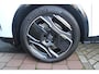 Peugeot E-3008 GT 325PK LAUNCH EDITION DUAL MOTOR 73KWH | PANORAMISCH SCHUIF / KANTELDAK | PREMIUM HIFI FOCAL | LEDEREN BEKLEDING NAPPA | ELEKTRISCH VERSTELBARE VOOR STOELEN, MET GEHEUGENFUNCTIE OP BESTUURDERSSTOEL | STOEL VERWARMING | STOEL MASAGE | STOEL VENTILATIE | ACHTERBANK VERWARMING | STUUR VERWARMING | WARMTE POMP | ALARM SYSTEEM | DRAADLOOS APPLE CARPLAY / ANDROID AUTO | DRAADLOZE TELEFOONLADER | VISIOPARK 360° HD CAMERA'S | DRIVE ASSIST 2.0 SEMI-AUTONOOMRIJDEN |
