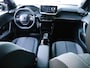 Peugeot 2008 1.2 Hybrid 145 Allure | Automaat | Nieuwe auto | Lichtmetalen velgen | Lichtmetalen velgen | Dakrails | Climate control | Cruise control | Regensensor | Led verlichting