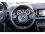 Skoda Karoq 1.5 TSI ACT 150PK! Automaat Business Edition Plus BJ2021 Lmv 17" | Led | Pdc | Navi | Keyless entry | Elek. trekhaak | Verwarmd voorruit | Achteruitrijcamera | App-Connect | Climate control | Cruise control | Sportstoelen | Verwarmde voorstoelen