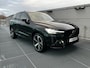 Volvo XC60 Plus T6 AWD Panoramadak, Electr. verstelbare stoelen, Verwarmde stoelen + stuurwiel, Harman-Kardon premium audio, 21 inch lichtmetalen velgen, Trekhaak semi electrisch