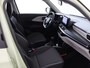 Suzuki Swift 1.2 Style Smart Hybrid Automaat | Climate Control | 16" Gepolijste Velgen | Schakelflippers |