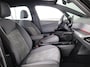 Volkswagen ID.3 First 58 kWh 204 PK | Navigatie | Parkeersensoren | Stoelverwarming | Apple car play / android auto