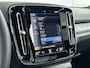 Volvo XC40 T5 Recharge Ultimate Dark | 19" Allseason | Leder/Nubuck | Trekhaak | Getint glas | Panoramadak | Elektr. verst. Stoelen | Harman Kardon | Parkeercamera