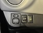 Toyota Yaris 1.3 VVT-i Aspiration Bi-Tone | Lederen bekleding |