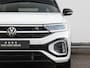 Volkswagen T-Roc 1.5 TSI R-Line | Beats | Trekhaak | Black Style | Dodehoekdetectie | Stoelverwarming | Stuurverwarming | Keyless | Travel Assist | LED Plus |
