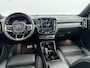 Volvo XC40 Recharge P8 AWD R-Design 78kWh | 20" | Leder | Panoramadak | 360 Camera | Harman Kardon | Elektr. verst. Stoelen | Full LED | Warmtepomp | Stoel/Stuurverwarming
