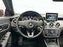 Mercedes-Benz CLA 180 OrangeArt Edition Automaat Navigatie Camera Stoelverwarming