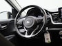 Kia Stonic 1.0 T-GDi MHEV DynamicLine | LMV | Navigatie | Parkeer sensoren | Climate control | Bluetooth | Cruise control | DAB | Camera | Apple carplay