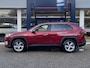 Toyota RAV4 2.5 Hybrid AWD Executive / Automaat / NL-Auto / Vol-Leder / JBL-Audio / Elektr.-Stoelen met Geheugen / Adaptieve Cruise-Control / Climate-Control / Stoelverwarming / Trekhaak / Dodehoek-Detectie / Draadloze-Telefoonlader / Apple-Carplay & Android-Auto / LED / Keyless / DAB Radio-Bluetooth / Navi / Elektr.-Achterklep / 360°-Camera / PDC V+A / 18'' LMV / All-Season / ENZ.
