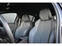 Peugeot 208 Hybrid 100 e-DCS6 GT | Navigatie by App | Sfeerverlichting | Full-LED | Achteruitrijcamera | Sportstoelen | !!