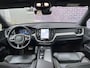 Volvo XC60 2.0 T6 Plug-in hybrid AWD R-Design | Long Range | Trekhaak | Panorama dak | Adaptieve cruise control | stoelverwarming | Parkeer camera |