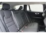 Volvo V60 T6 Plug-in hybrid AWD Essential | Adaptieve Cruise Control | Pilot Assist | Blind spot | Verwarmbaar stuurwiel | Verwarmbare voorstoelen | Verwarmbare achterbank | Lederen bekleding | Elektrische Lendensteunen | Automatisch Dimmende Spiegels | Getint Glas | 19 Inch Lichtmetalen Velgen