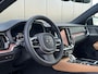 Volvo V60 T8 Plug-in hybrid AWD Plus Performance Edition Dark | Panoramadak | Stoelventilatie | Harman/Kardon | Polestar Optimalisatie | Leder | 360 Camera | Keyless