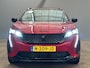 Peugeot 5008 1.2 PureTech Blue Lease GT | Focal Audio | Black Pack | 19'' Lichtmetalen velgen | Panoramadak | Adaptieve Cruise  | Achteruitrijcamera | Afwijkende dakkleur | Airco (automatisch)