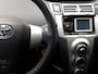 Toyota Yaris 1.3 VVTi Executive | Airco | Leder | LM Velgen |