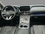 Hyundai Santa Fe 1.6 T-GDI PHEV Premium Plus Sky | Panoramadak | Trekhaak | 2 bandensets | Comfortstoelen voorin (inclusief ventilatie / stoelverwarming) | Bestuurdersstoel Met Geheugen | Adaptive cruise control | Camera