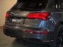 Audi Q5 55 TFSIe Quattro S Line Black Edition 367pk Luchtvering Camera 21''